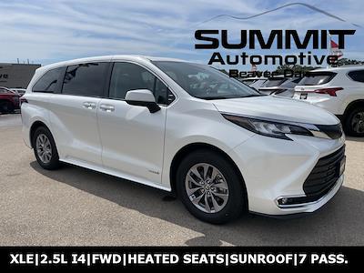Used 2021 Toyota Sienna XLE Minivan for sale #25F223A - photo 1