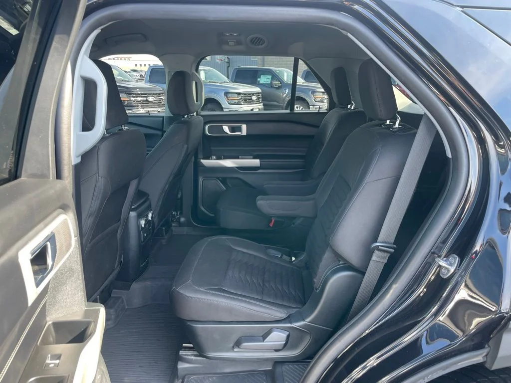 Used 2021 Ford Explorer - photo 10