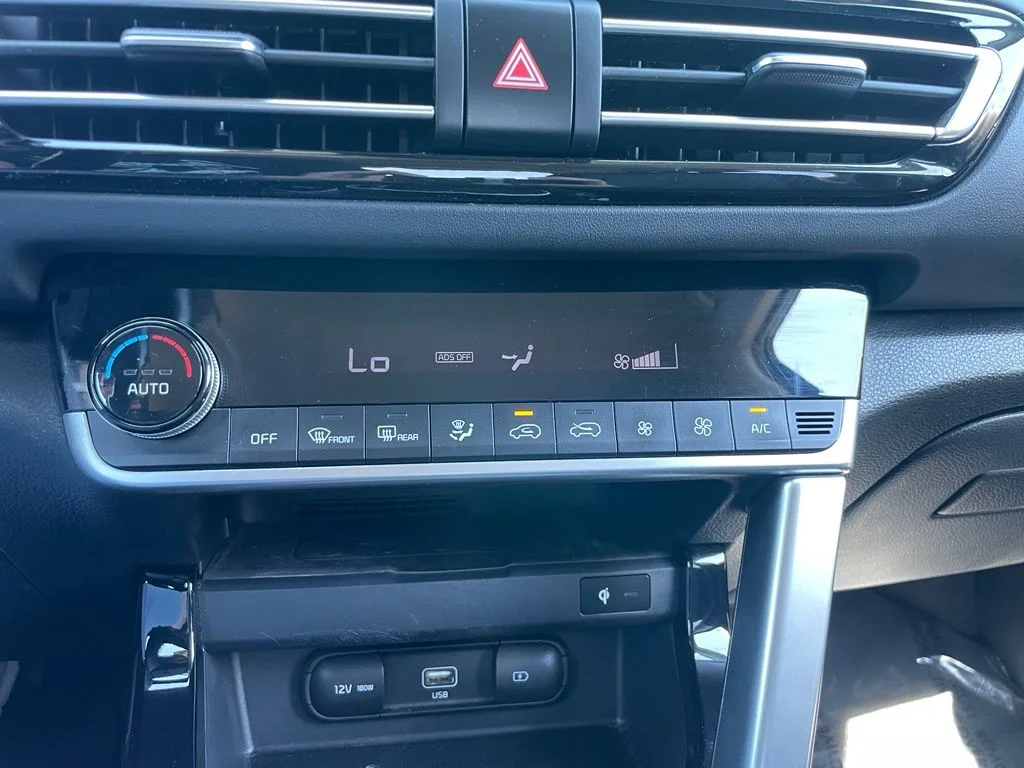 Used 2021 Kia Seltos - photo 14
