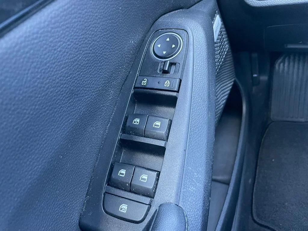 Used 2021 Kia Seltos - photo 27