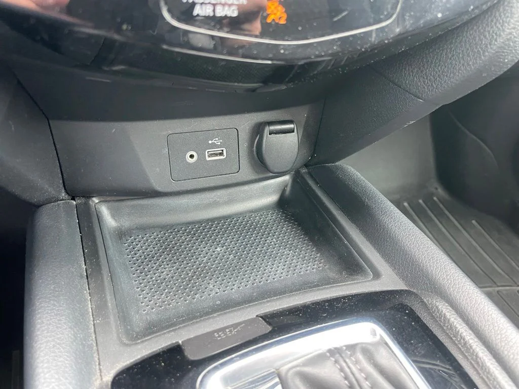 Used 2018 Nissan Rogue - photo 14