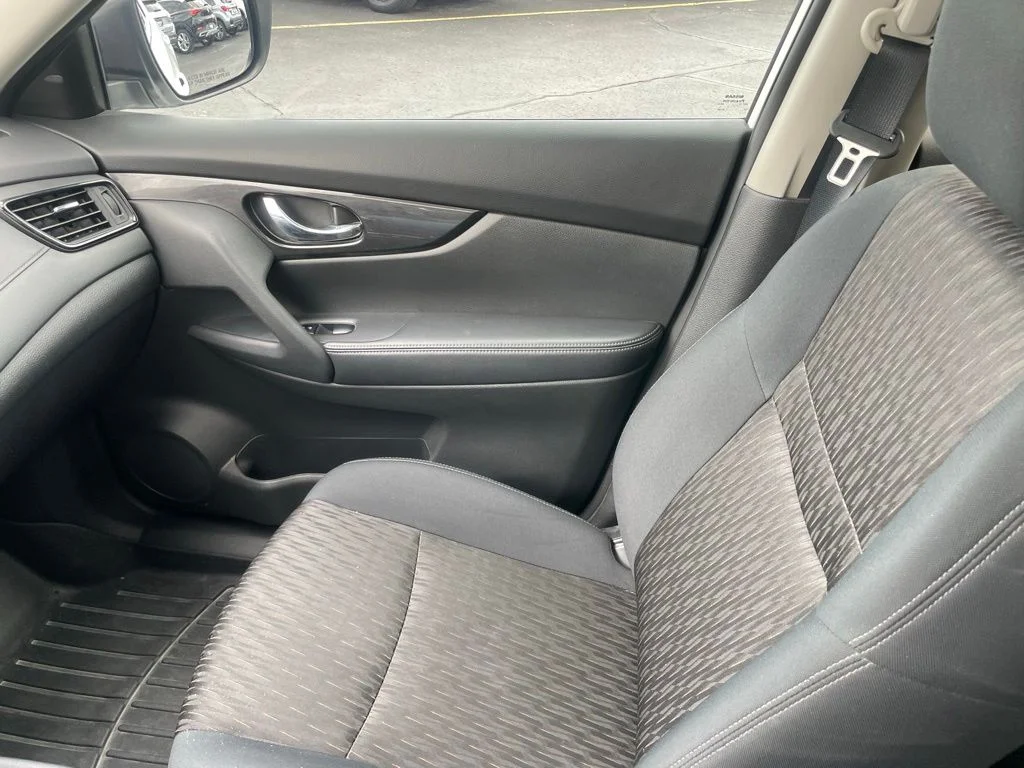 Used 2018 Nissan Rogue - photo 22