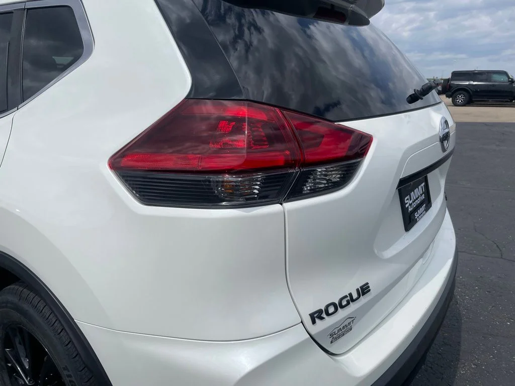 Used 2018 Nissan Rogue - photo 38