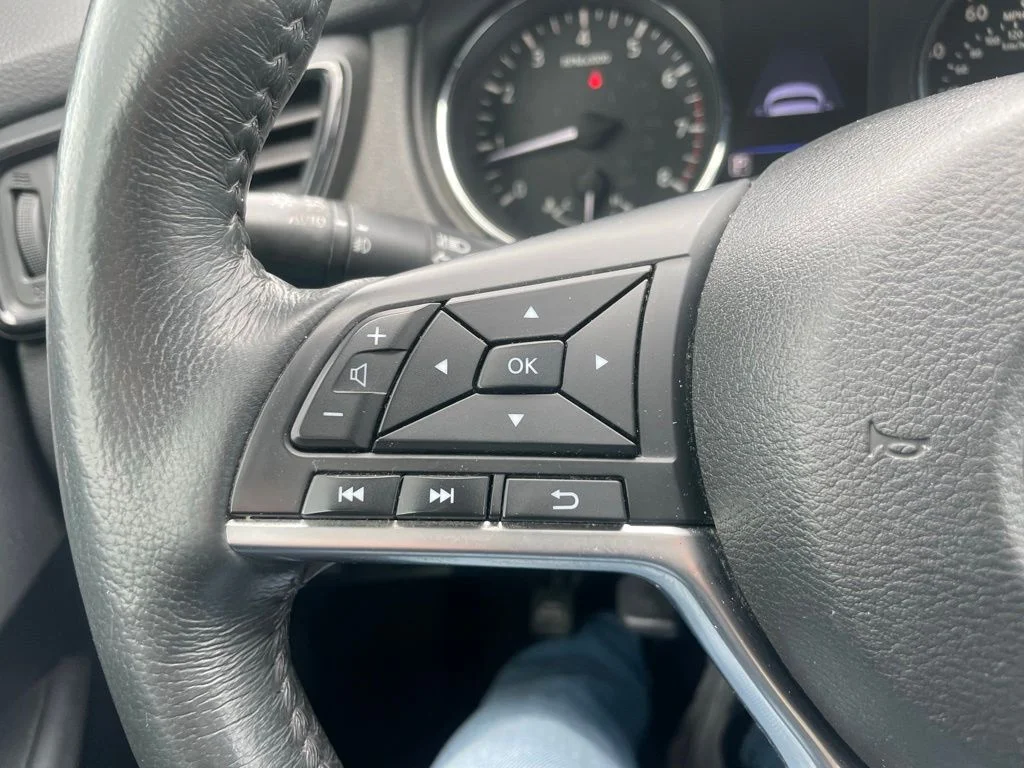 Used 2018 Nissan Rogue - photo 46