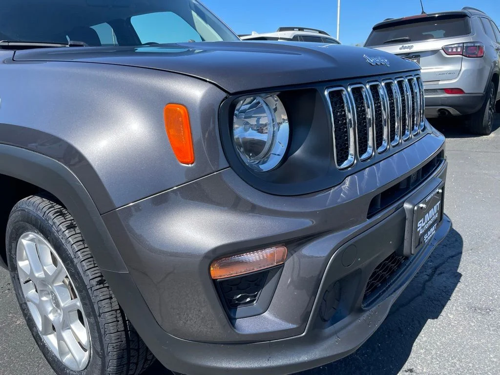 Used 2020 Jeep Renegade - photo 25