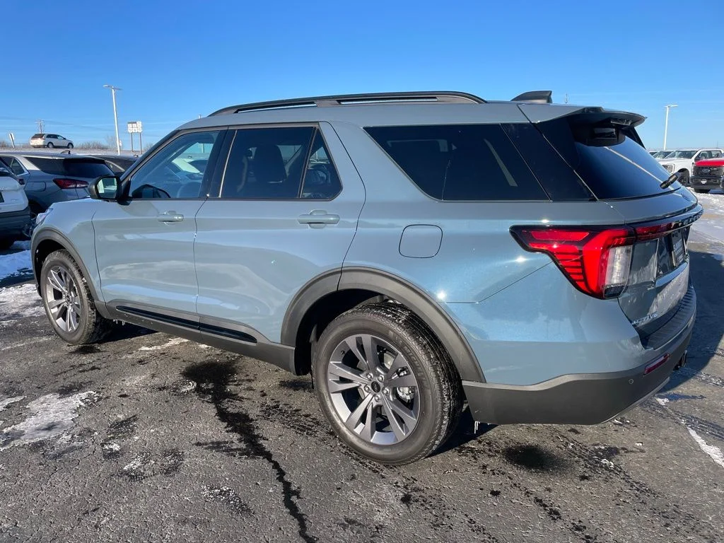 New 2026 Ford Explorer - photo 7
