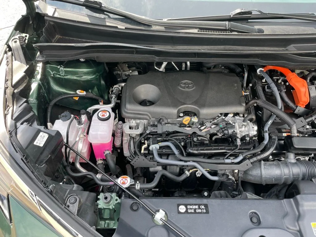 Used 2025 Toyota Sienna - photo 40