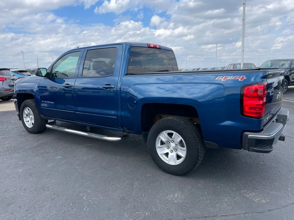 Used 2017 Chevrolet Silverado 1500 - photo 6