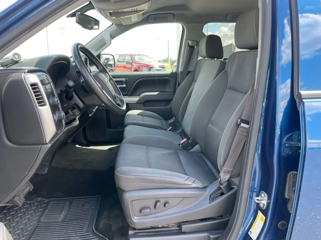 Used 2017 Chevrolet Silverado 1500 - photo 9