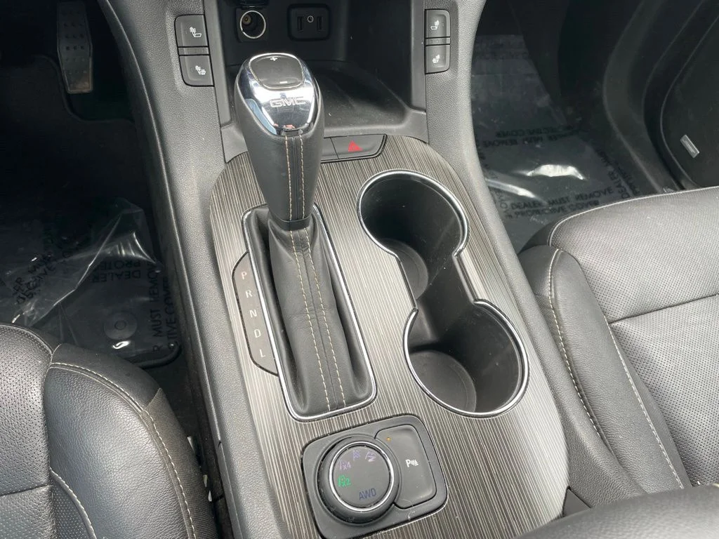 Used 2018 GMC Acadia - photo 15