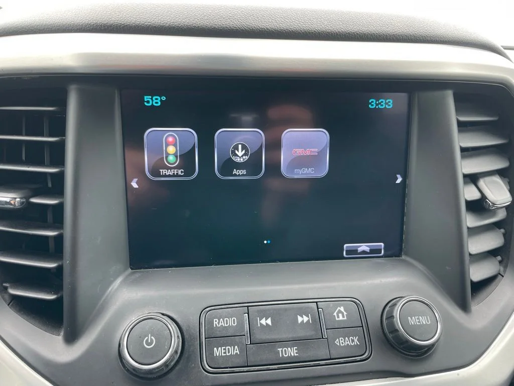 Used 2018 GMC Acadia - photo 17