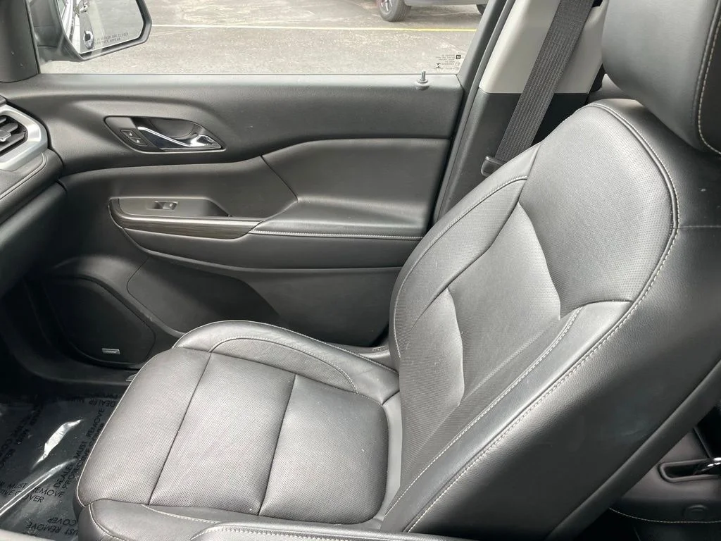 Used 2018 GMC Acadia - photo 21