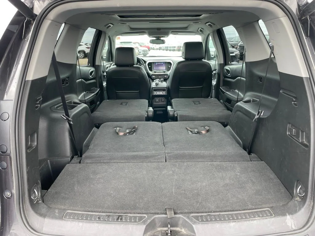 Used 2018 GMC Acadia - photo 34