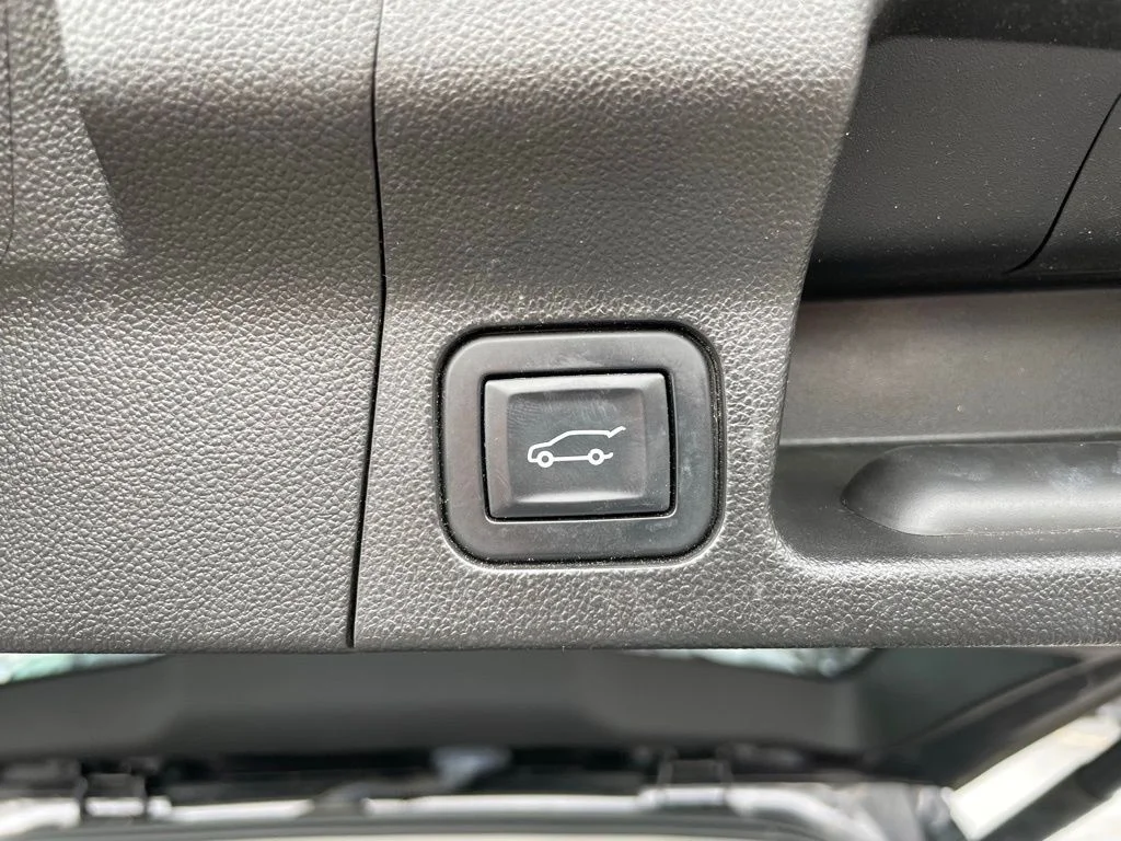 Used 2018 GMC Acadia - photo 35