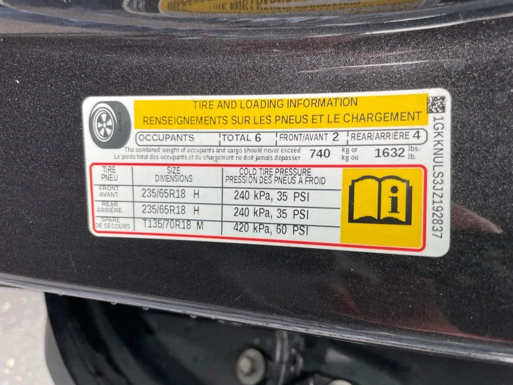 Used 2018 GMC Acadia - photo 43