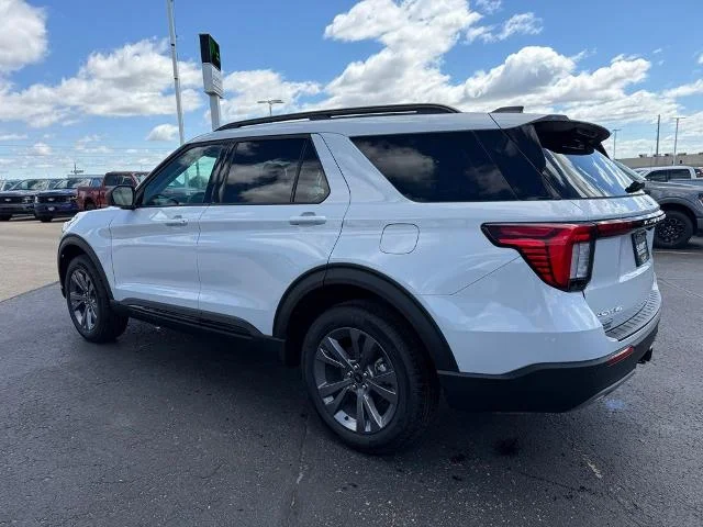 New 2026 Ford Explorer - photo 8