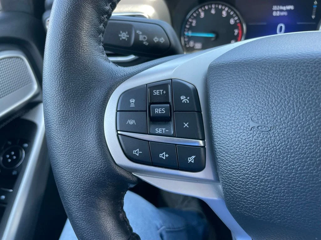 Used 2023 Ford Explorer - photo 22