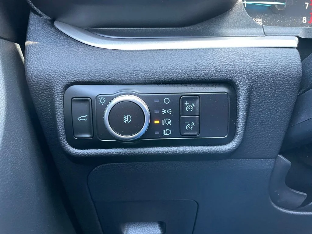 Used 2023 Ford Explorer - photo 47