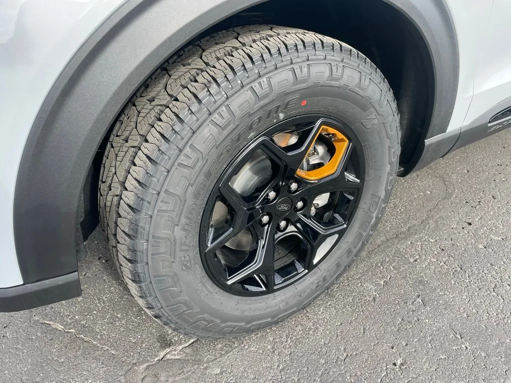 New 2026 Ford Explorer - photo 5