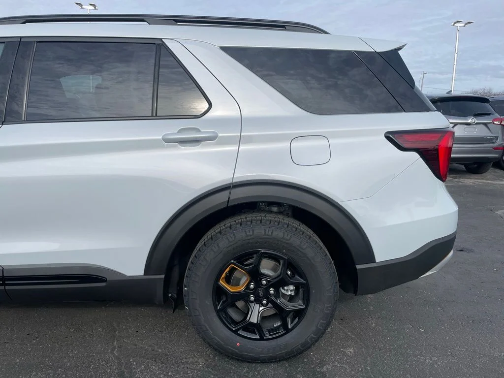 New 2026 Ford Explorer - photo 37