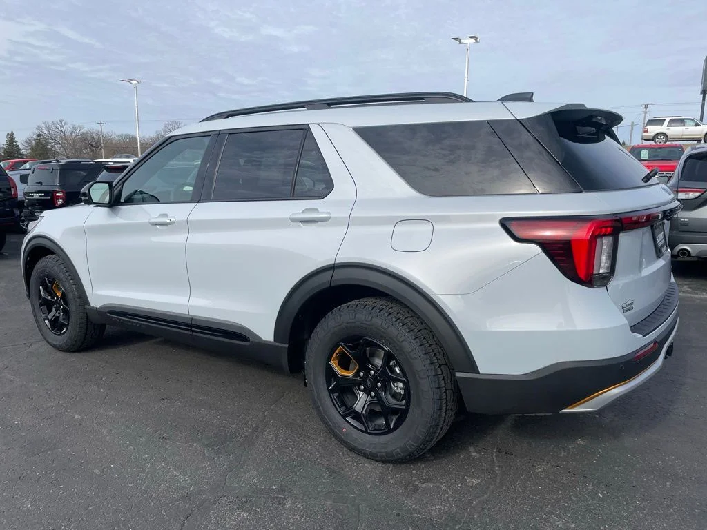 New 2026 Ford Explorer - photo 7