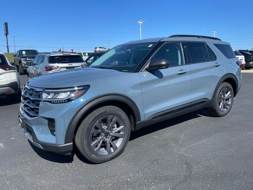 New 2026 Ford Explorer - photo 7