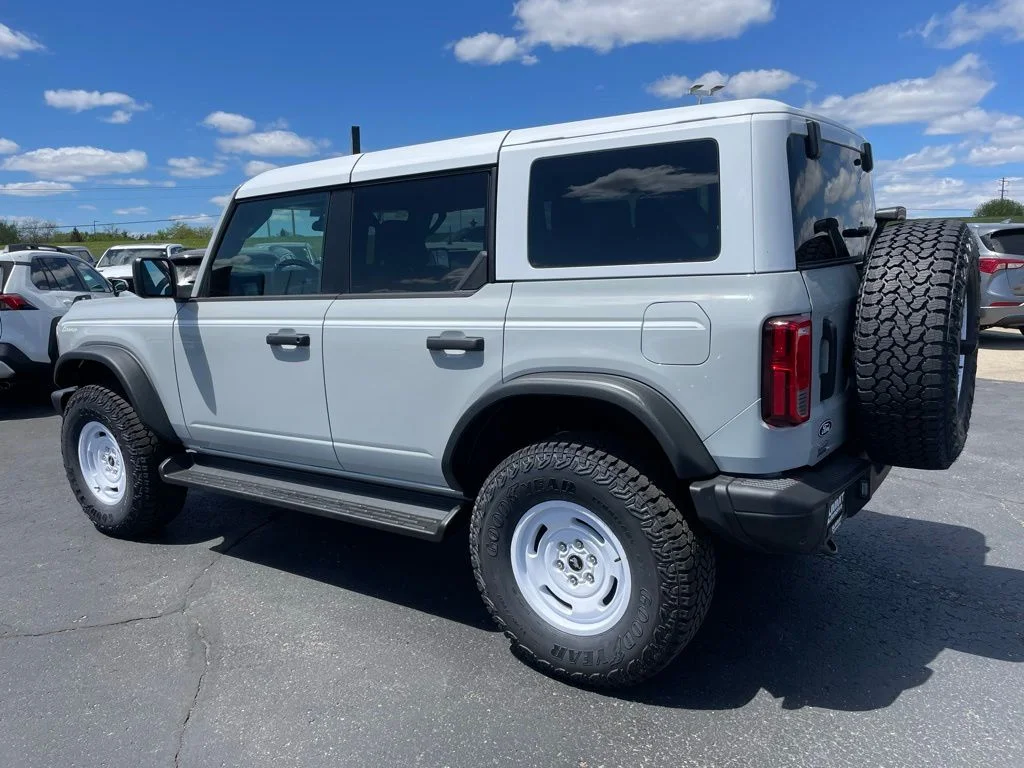 New 2026 Ford Bronco - photo 5