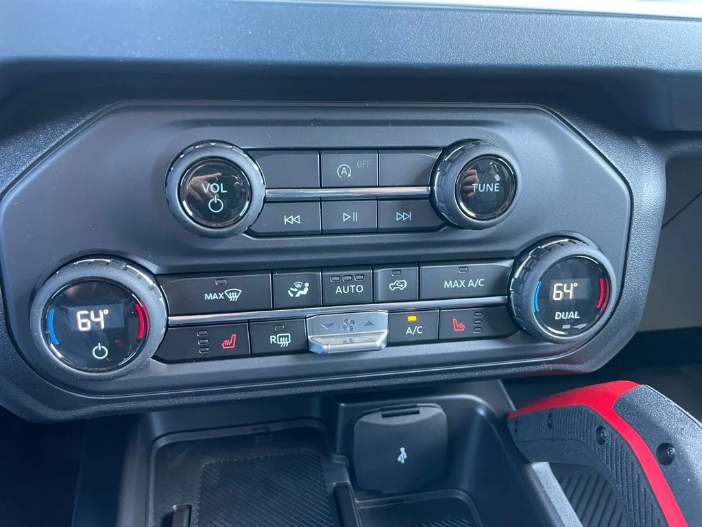 New 2026 Ford Bronco - photo 8