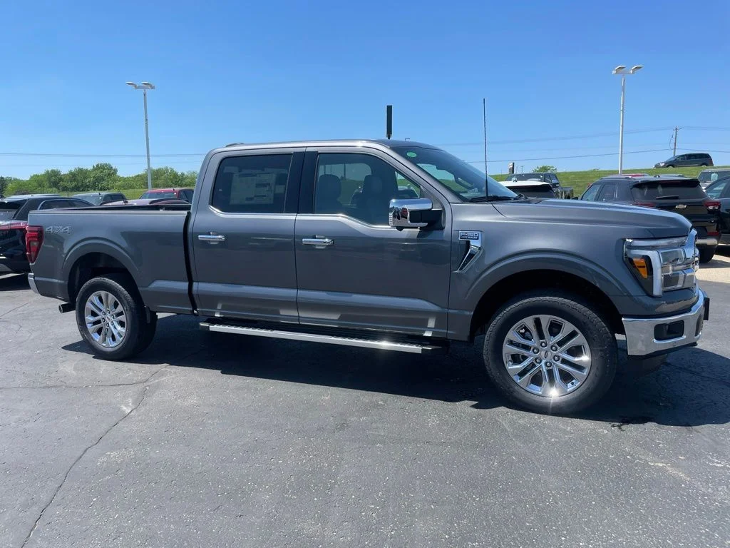 New 2026 Ford F-150 - photo 2