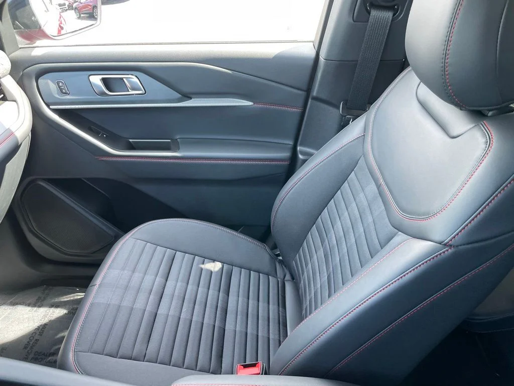 New 2026 Ford Explorer - photo 25