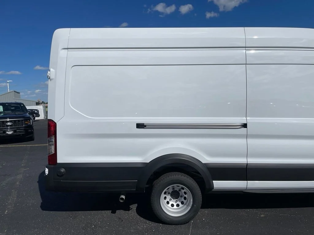 New 2026 Ford Transit 350 HD - photo 35