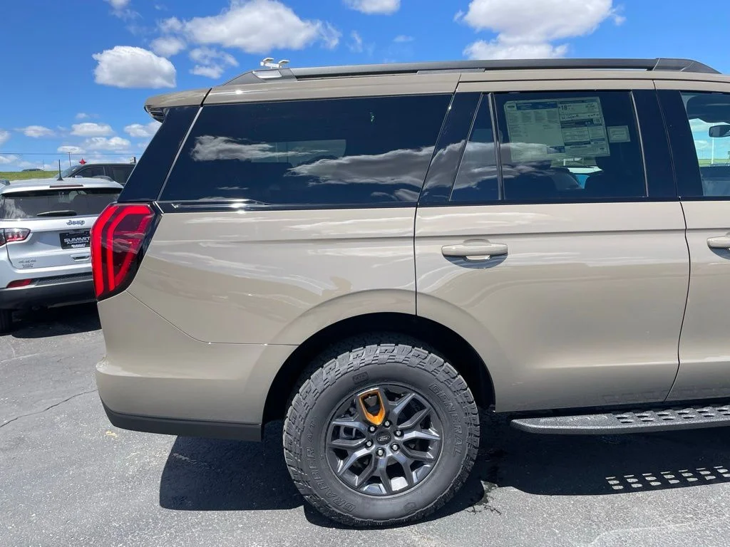 New 2026 Ford Expedition - photo 23