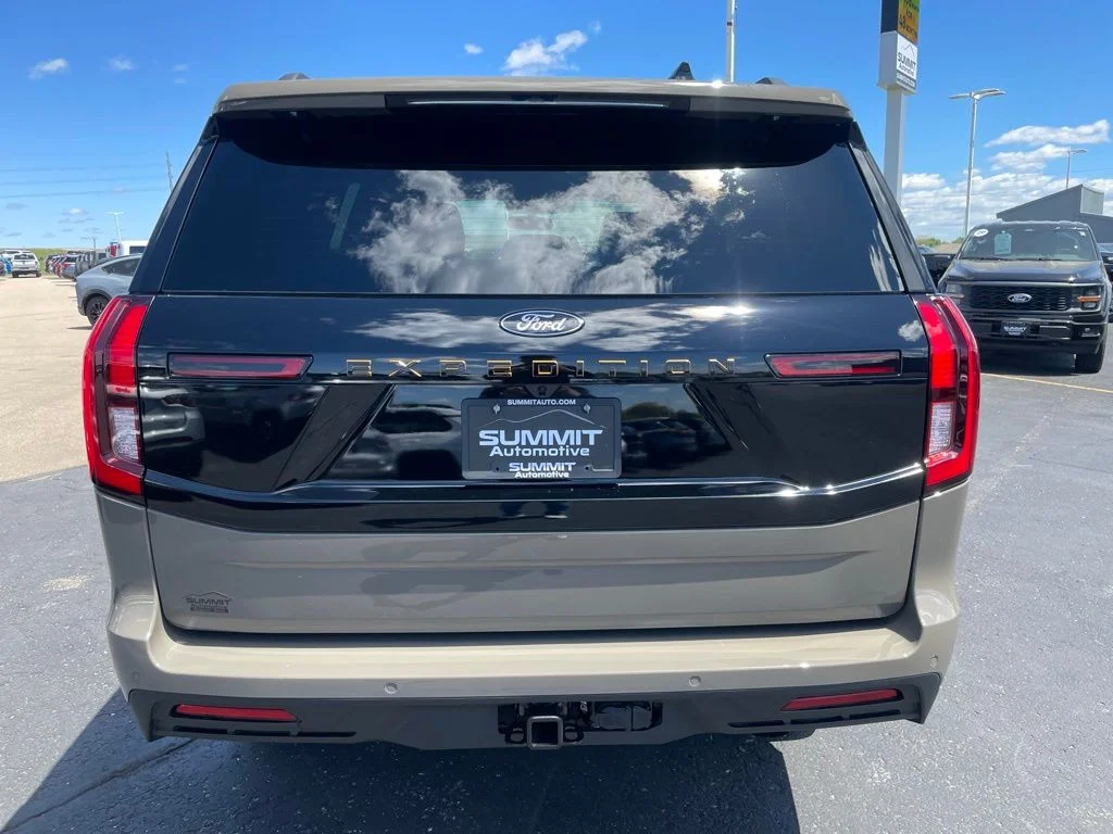 New 2026 Ford Expedition - photo 25