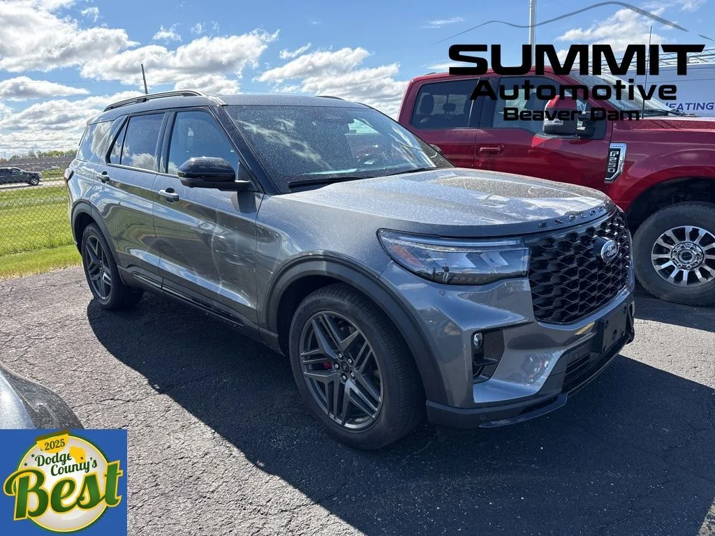 Used 2026 Ford Explorer - photo 1