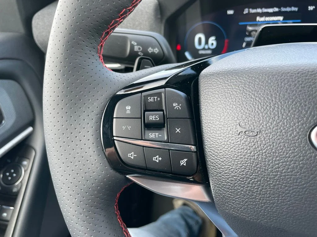 Used 2026 Ford Explorer - photo 27