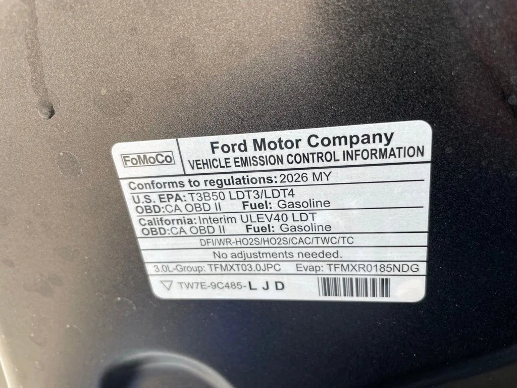 Used 2026 Ford Explorer - photo 48