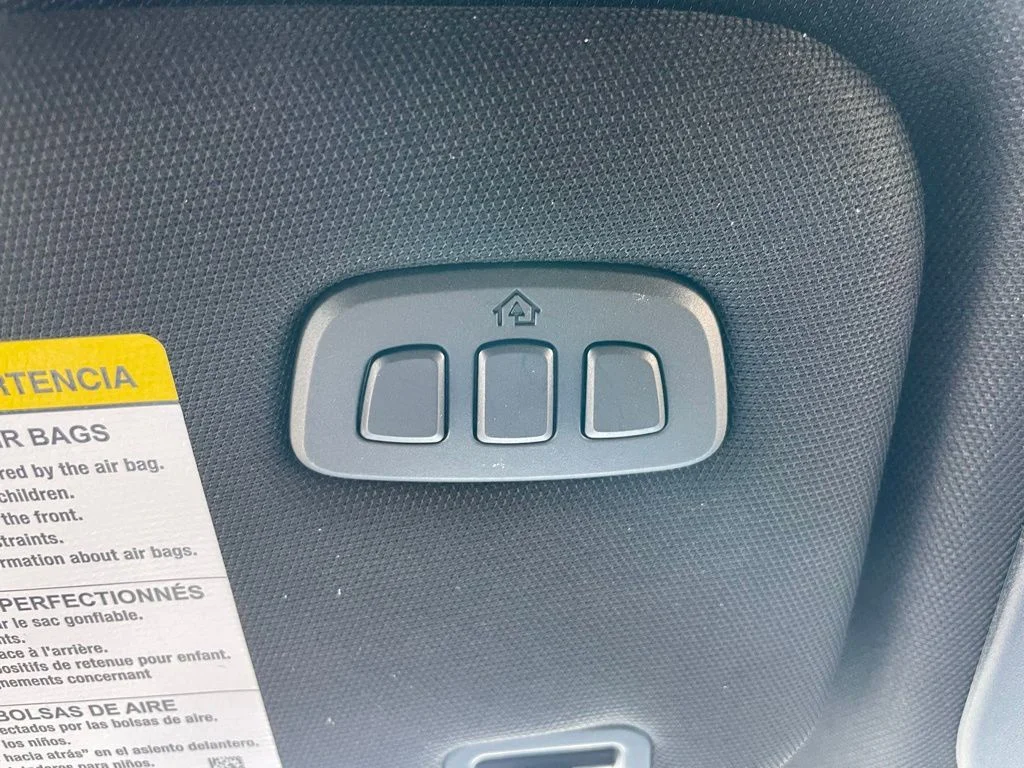 Used 2026 Ford Explorer - photo 56
