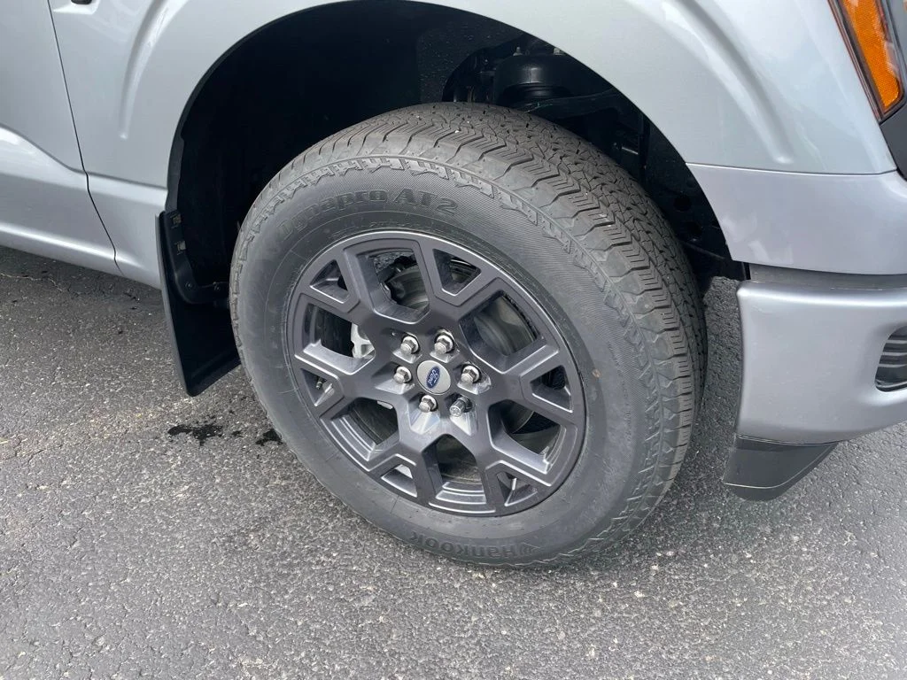 New 2026 Ford F-150 - photo 5