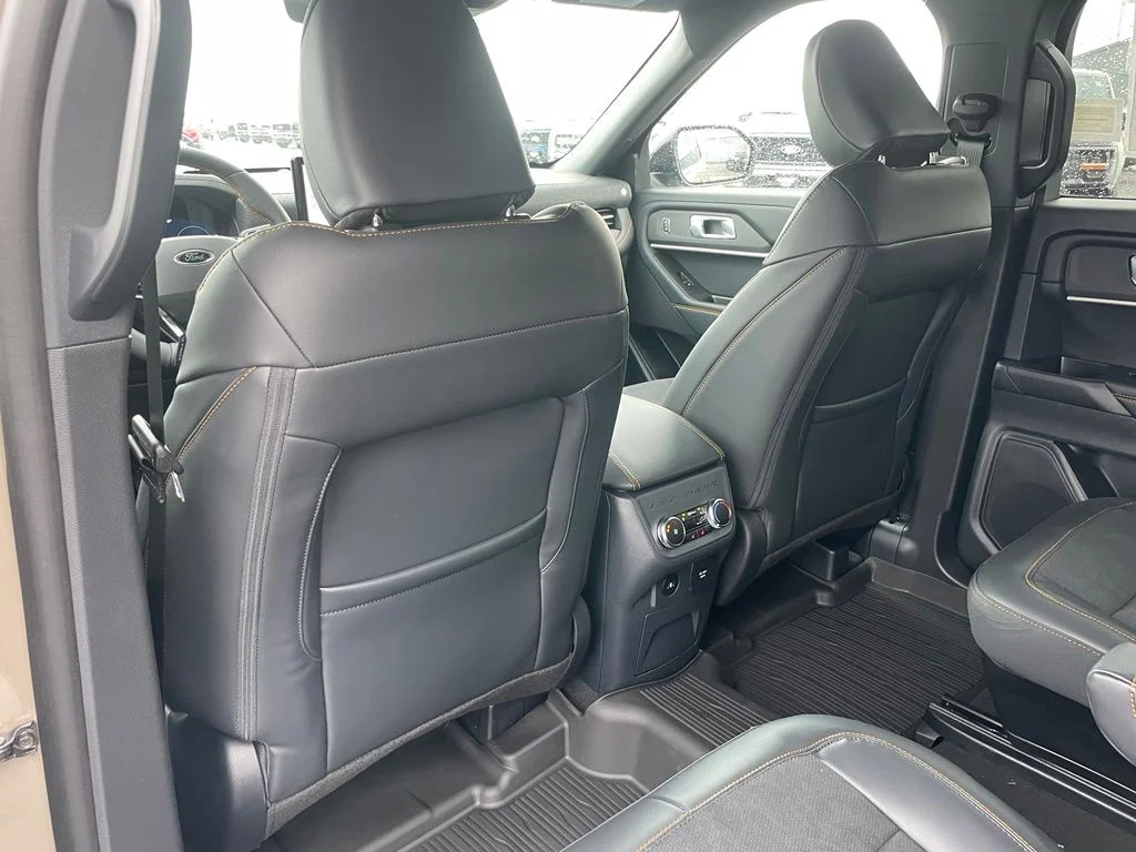 New 2026 Ford Explorer - photo 44
