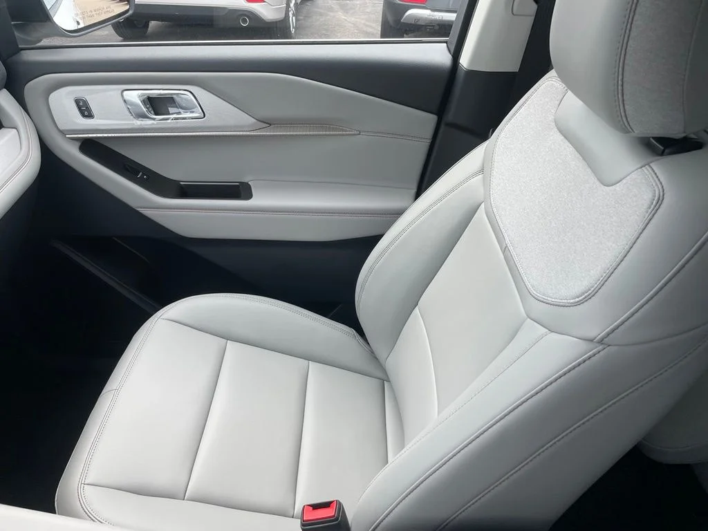 New 2026 Ford Explorer - photo 11