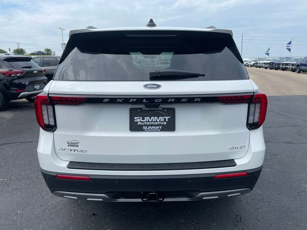 New 2026 Ford Explorer - photo 22