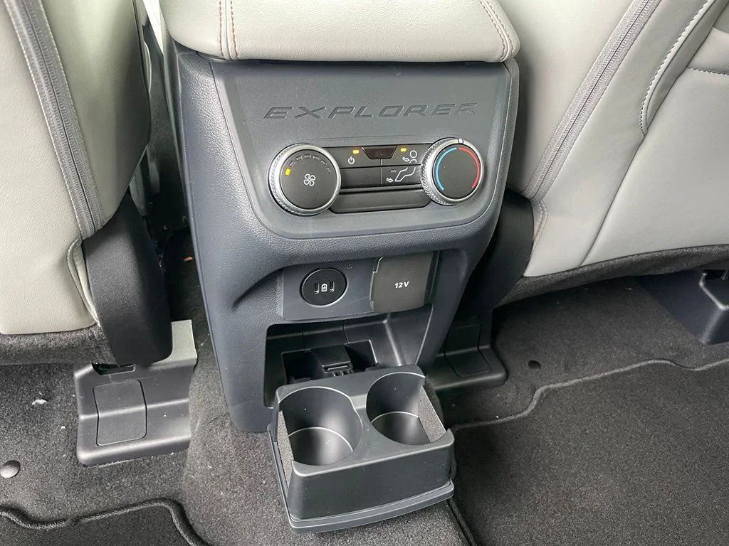 New 2026 Ford Explorer - photo 44