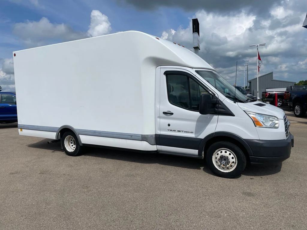 Used 2015 Ford Transit 350 HD - photo 2