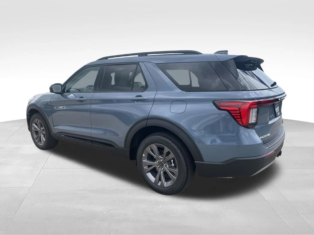 New 2026 Ford Explorer - photo 14