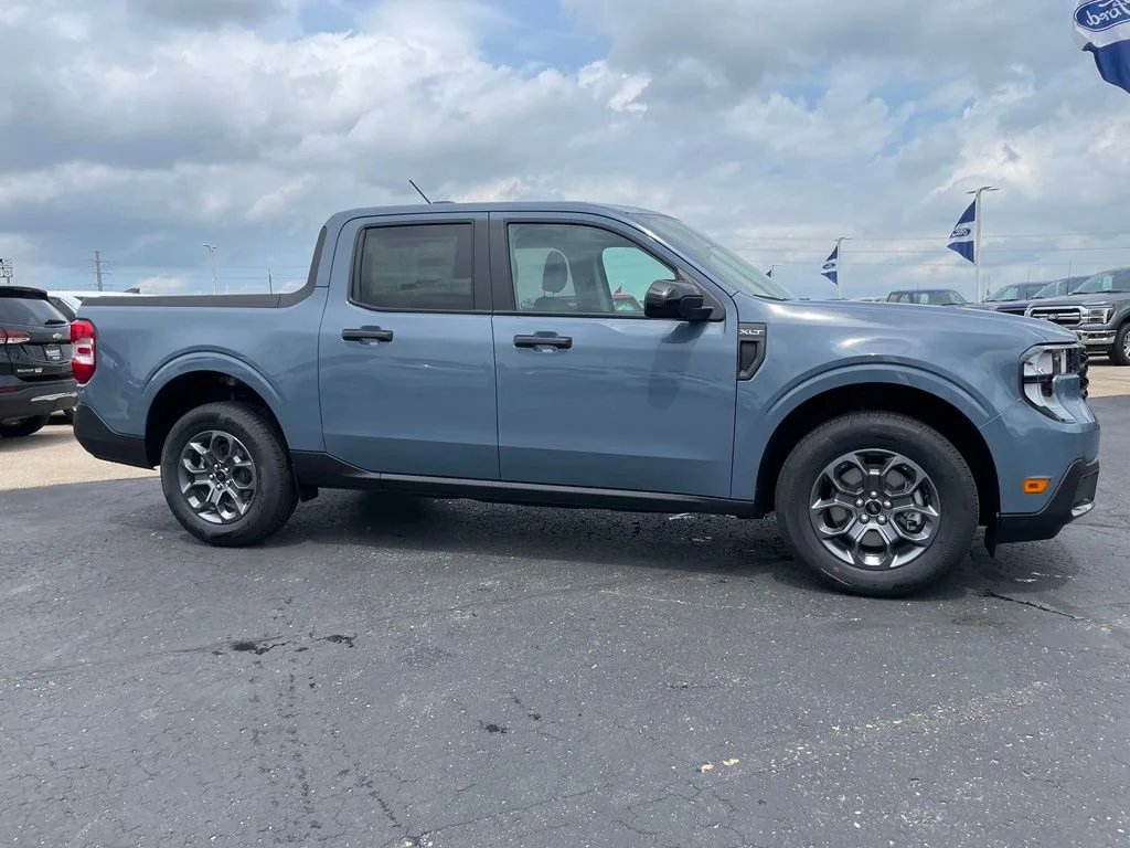 New 2026 Ford Maverick - photo 2