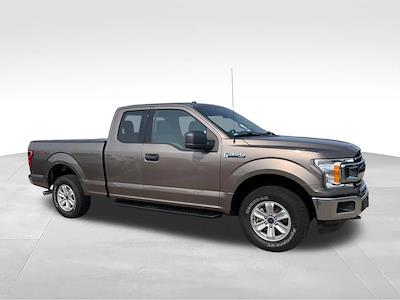 2018 Ford F-150 Super Cab 4WD Pickup for sale #26F316A - photo 2
