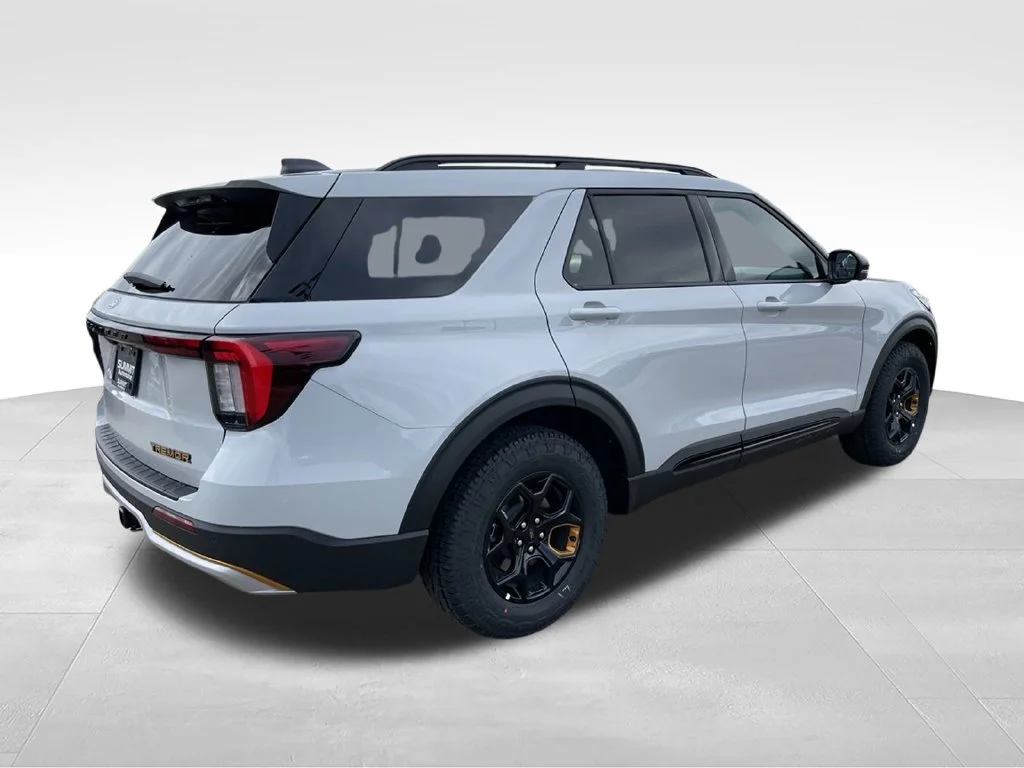 New 2027 Ford Explorer - photo 2
