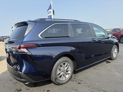 2023 Toyota Sienna FWD Minivan for sale #3409X - photo 2