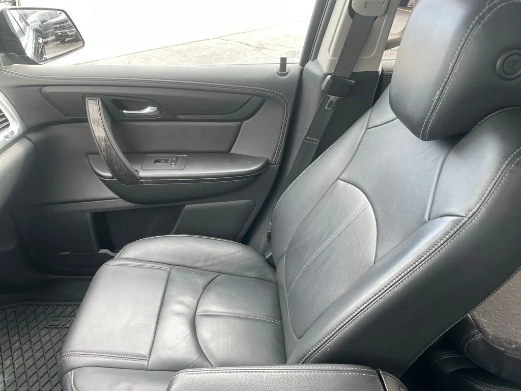 Used 2016 GMC Acadia - photo 22