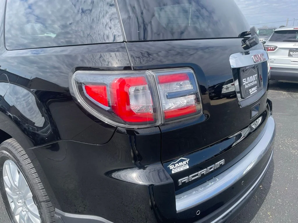 Used 2016 GMC Acadia - photo 40